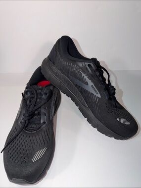 Brooks addiction GTS15 Men's Black Running Sneakers with Subtle Gray Accents